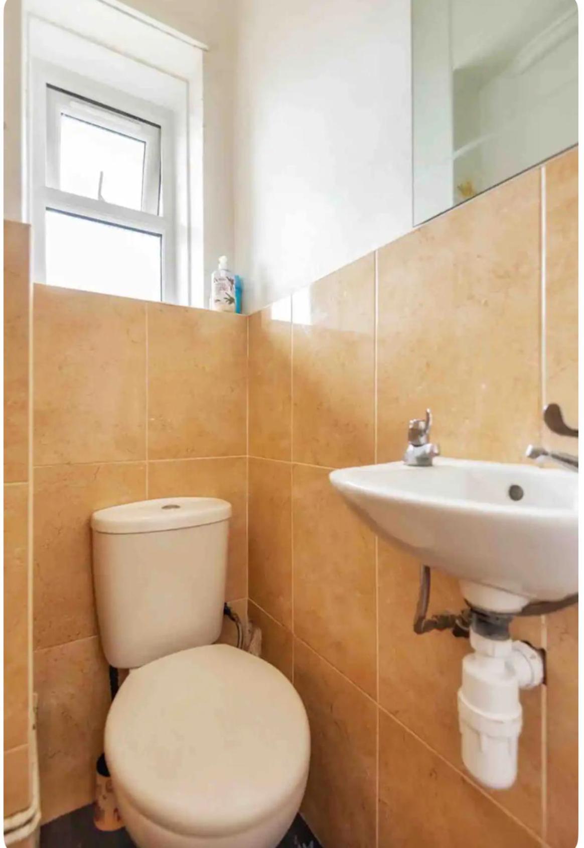 Rooms In Euston London Bagian luar foto
